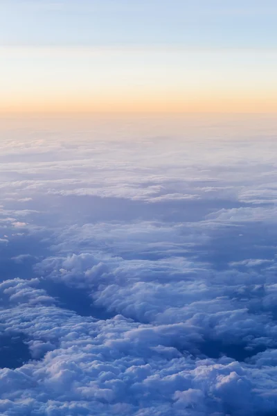 Εναέρια λήψη του ουρανού φόντο με σύννεφα — Φωτογραφία Αρχείου