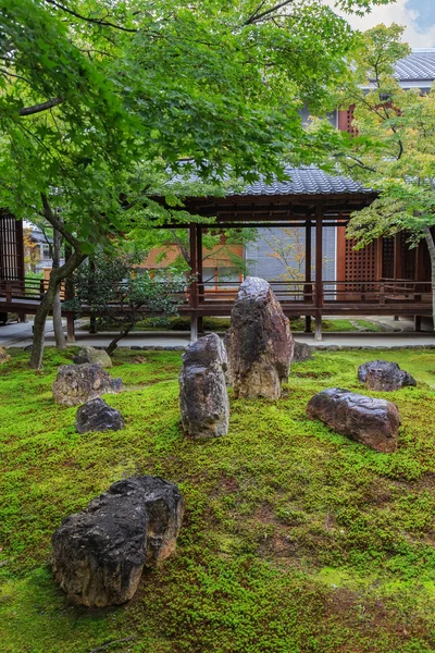 Zen Garden w Kenninji Rozciągacz w Kioto — Zdjęcie stockowe