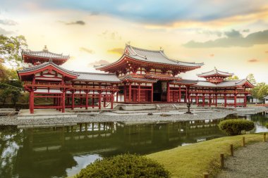 Phoenix Byodo Hall içinde tapınakta Kyoto, Japonya