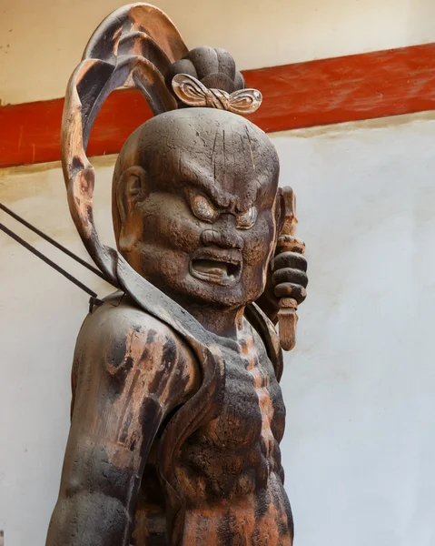 Nio (Rois bienveillants) au Temple Daigo-ji à Kyoto, Japon — Photo