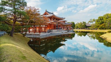 Phoenix Byodo Hall içinde tapınakta Kyoto, Japonya