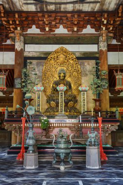 Buda heykeli Kyoto Daitoku-ji Tapınağı'nda Butsuden Hall (Buda salonu)