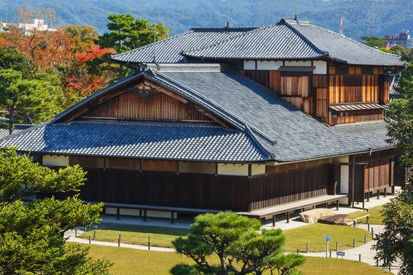 Дворец Хонмару в замке Нидзё в Киото, Япония — стоковое фото