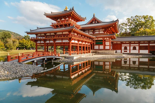 Фенікс зал Byodo у храмі в Кіото, Японія — стокове фото