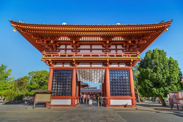 Saidaimon (Batı kapısı) Japonya'nın Osaka Shitennoji Tapınağı'nda — Stok fotoğraf