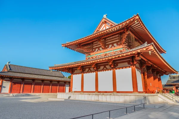 Храм Ситеннодзи в Осаке, Япония — стоковое фото