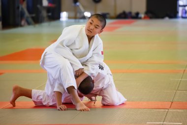 Shudokan salonunda Japon öğrenciler