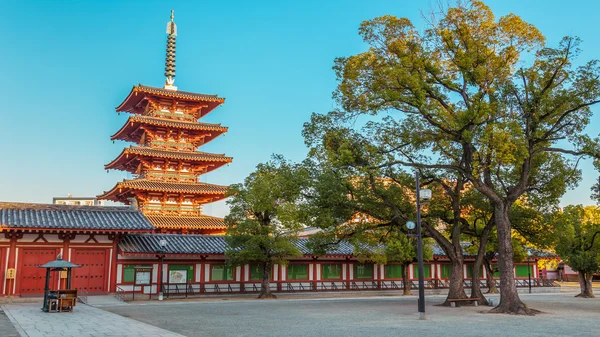 Templo Shitennoji en Osaka, Japón — Foto de Stock