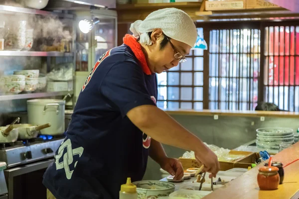 Bucătar japonez Ramen în Himeji, Japonia — Fotografie, imagine de stoc