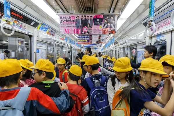 Estudantes japoneses em Osaka — Fotografia de Stock