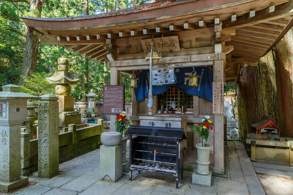 墓地、和歌山県の高野山 (高野山) 奥の院堂日本 — ストック写真