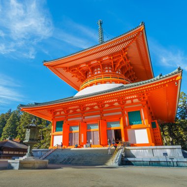 Konpon Daito Pagoda Danjo Garan tapınağında Koyasan alan: Wakayama, Japan