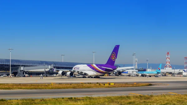 Thai Airways in Osaka, Japan — Stock Photo, Image