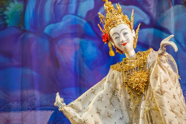 Thailandsk dukketeater i Songkran i Bangkok – stockfoto