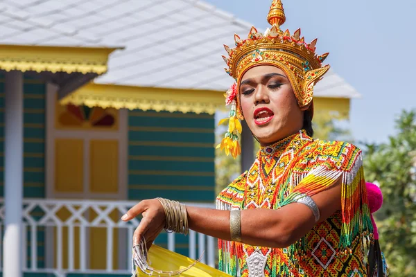 Danse du sud thaïlandais de la culture thaïlandaise festival - nora- — Photo