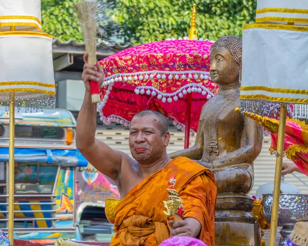 Songkran Festivali geçit töreni — Stok fotoğraf