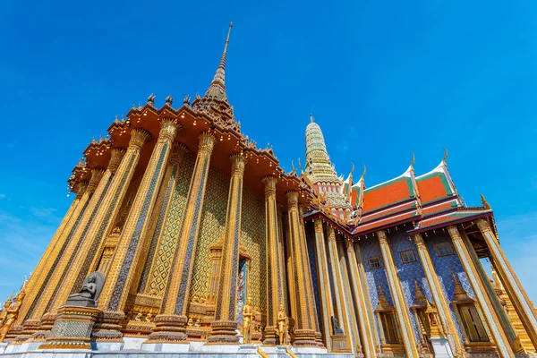 Wat Phra Kaew - temple of Emerald Buddha in Bangkok, Thailand — Stock Photo, Image