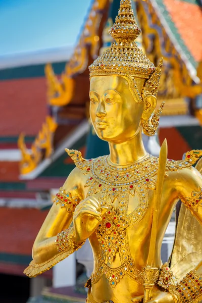 El Guardián del Demonio en Wat Phra Kaew - el Templo del Buda Esmeralda en Bangkok Tailandia — Foto de Stock