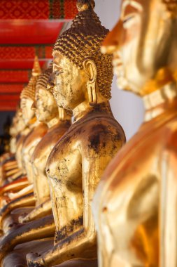 Buda heykelinin Wat Pho (Pho Tapınağı) Bangkok, Tayland