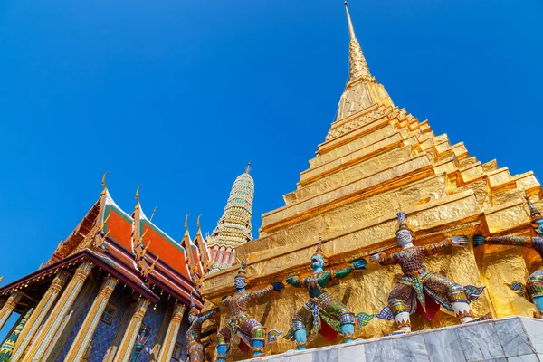Wat Phra Kaew Bangkokissa, Thaimaassa — kuvapankkivalokuva