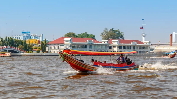 Pendlare båt i Bangkok Thailand — Stockfoto