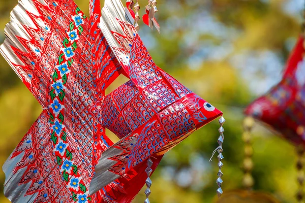 ヤシの葉で作られたタイのモバイル魚 — ストック写真