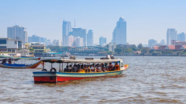 Pendlare båt i Bangkok Thailand — Stockfoto