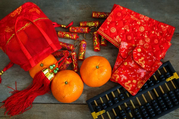 китайский новый год апельсины. катать апельсины на китайский. катать апельсины на китайский. катать апельсины на китайский. ритуал с апельсином.