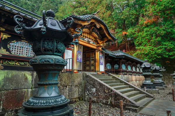 Taiyuinbyo - le mausolée du Shogun Tokugawa Iemitsu à Nikko, Japon — Photo