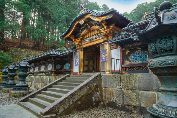 Taiyuinbyo - o Mausoléu de Shogun Tokugawa Iemitsu em Nikko, Japão — Fotografia de Stock