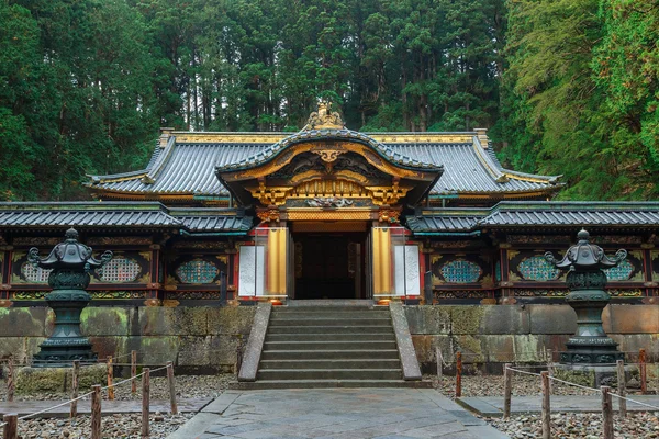 Taiyuinbyo - o Mausoléu de Shogun Tokugawa Iemitsu em Nikko, Japão — Fotografia de Stock