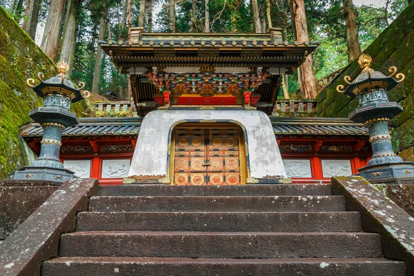 Taiyuinbyo - il Mausoleo dello Shogun Tokugawa Iemitsu a Nikko, Giappone — Foto Stock