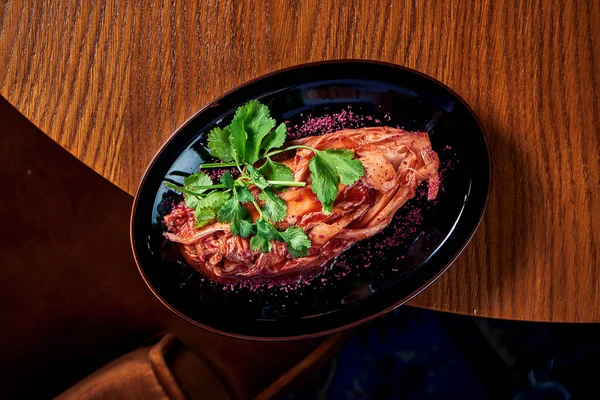 Ein Traditionelles Koreanisches Gericht Ist Pikantes Chinakohl Kimchi Mit Gewürzen — Stockfoto