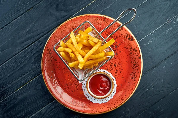 Plat Accompagnement Standard Est Les Frites Servies Dans Panier Dans — Photo