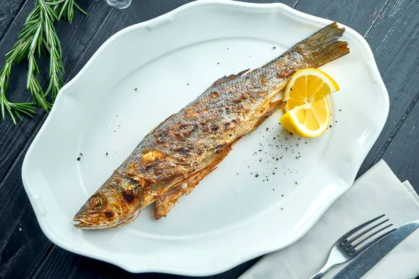 Whole Grilled Trout Charcoal Fire Served White Plate Lemon Dark — Stock Photo, Image