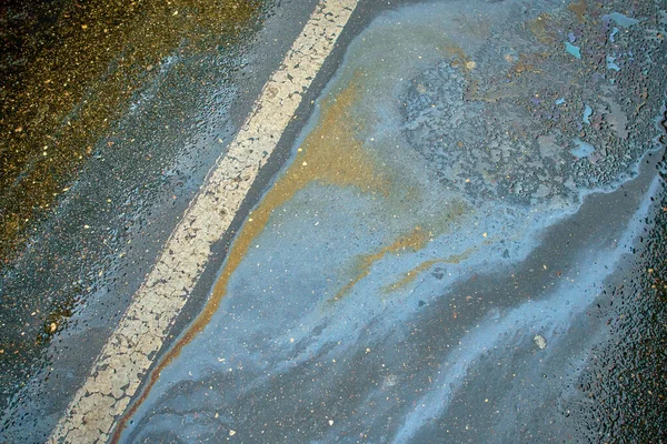 Oil Spill Asphalt Road Background Texture Close Oil Stain Asphalt — Stock Photo, Image