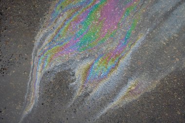 Motor yağı veya benzinin soyut arkaplanı, yağ tabakası