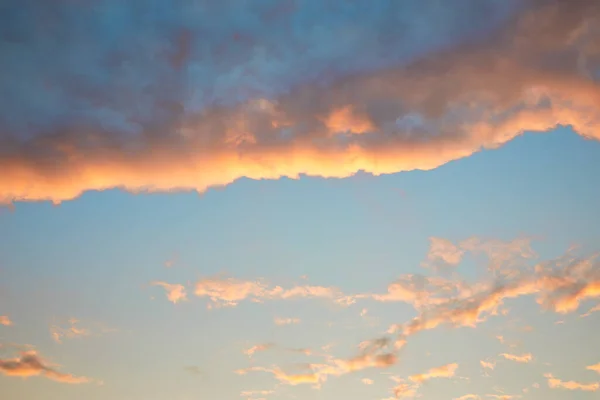 Cloud Illuminated Sun Evening Sky Sunset — Stock Photo, Image