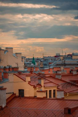 St. Petersburg Rusya 'nın çatılarında gözlem platformları