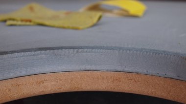 Yeni bilardo bezini Amerikan bilardosunun ceplerine germe işlemi (Amerikan havuzu)).