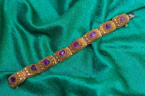 Antieke amethist armband — Stockfoto