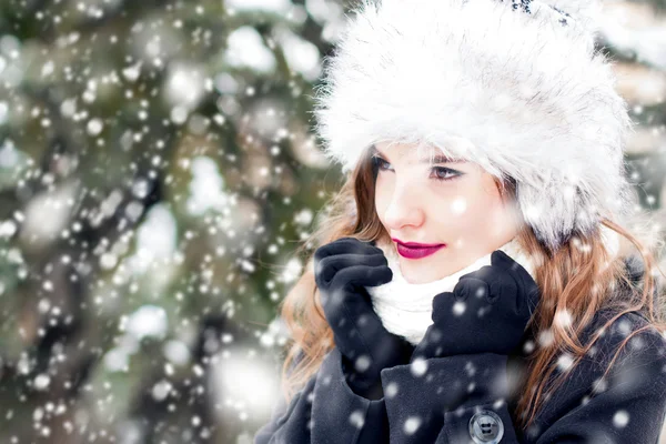 Retrato em tempo nevado — Fotografia de Stock