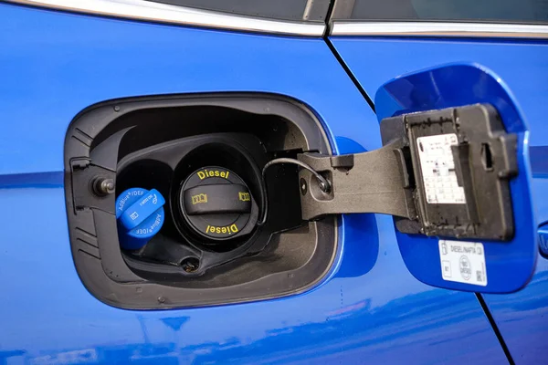 关闭Adblue Diesel exhaust fluid DEF and fuel tank cap, October 2020, Prague, Czech Republic — 图库照片