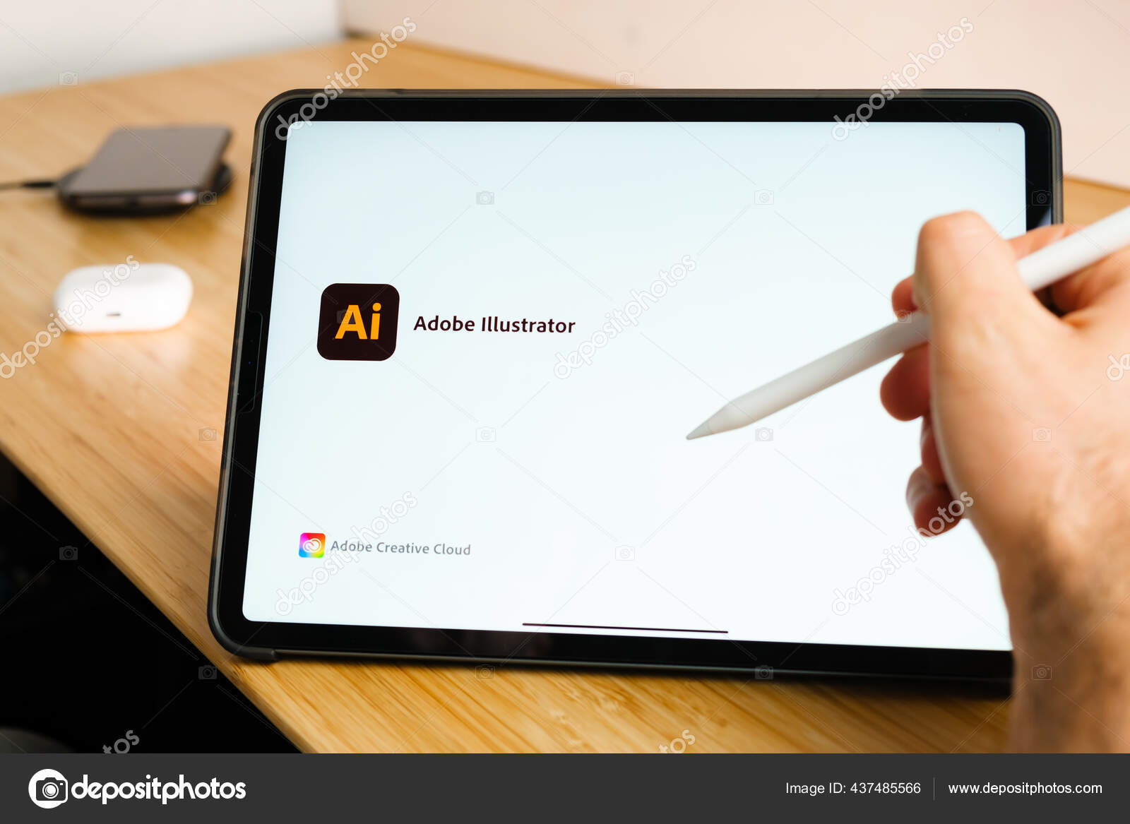 Adobe Illustrator Is Used With Apple Pencil On Ipad Pro Tablet Man Using Application On The Tablet December San Francisco Usa Stock Editorial Photo C Rss Vladimir Gmail Com