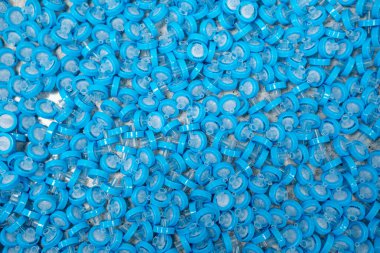 Örnek hazırlama için PTFE bleu laboratuvar şırınga filtreleri düzenlendi.