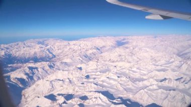 Uçak penceresinden görüntüle