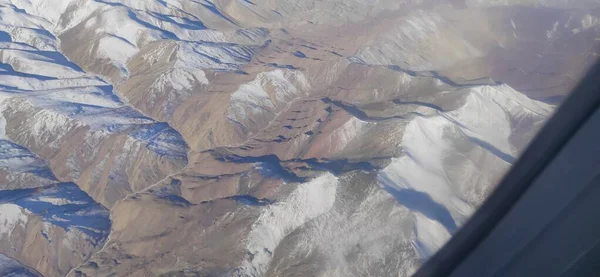 Kuzey Hindistan Daki Alpler Kış Mevsiminde Taze Karla Kaplı Havadan — Stok fotoğraf