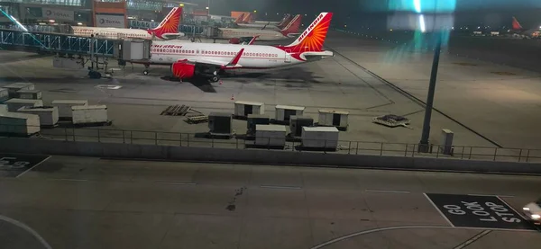 인디라 국제공항 Indira Gandhi International Airport 델리에 공항이다 스톡 사진