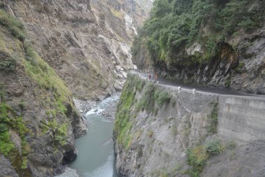 Manimahesh, Bharmour, Chamba, Himachal Pradesh, Hindistan 'a giden Güzel ve Tehlikeli Yol. 