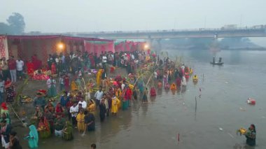 Satluj Nehri ve Dugri Nahar 'daki Chhas Puja' nın hava görüntüsü.